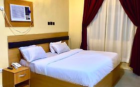 Askamaya Hotel & Suites